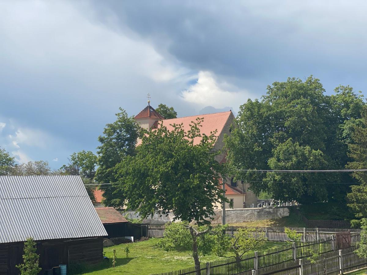Ubytovani U Kloucku V Potvorove Kültér fotó